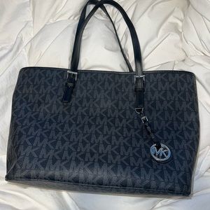 MK LOGO BAG